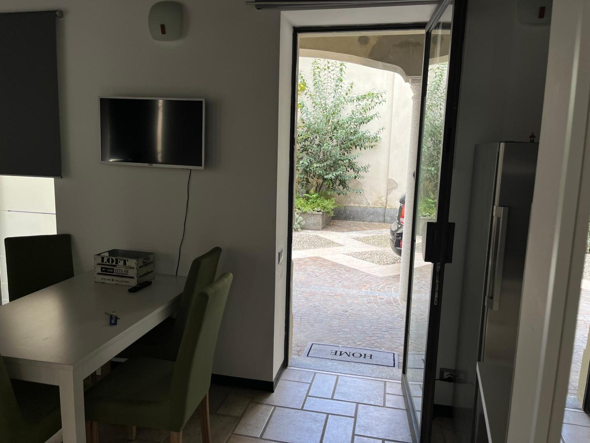 Loft Matteotti - Studio In Centro Busto Arsizio Eksteriør billede